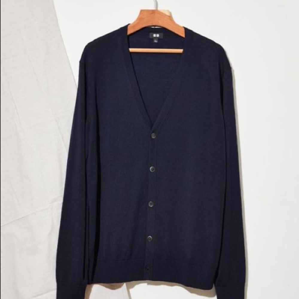 Uniqlo MEN 100% EXTRA FINE MERINO V NECK CARDIGAN NAVY